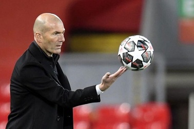 HLV Zidane đã chốt xong tương lai ở Real Madrid