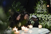 Những hình ảnh xúc động tại lễ tang nhạc sĩ Thanh Tùng