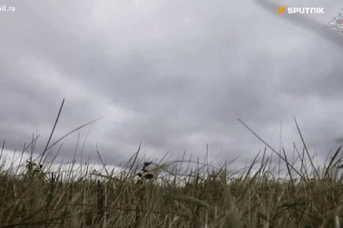 Cặp tiêm kích sát thủ Nga hiệp đồng tác chiến, tập kích mục tiêu Ukraine