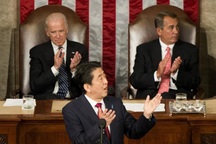 Đông Á "dậy sóng" sau bài phát biểu của Thủ tướng Nhật Bản