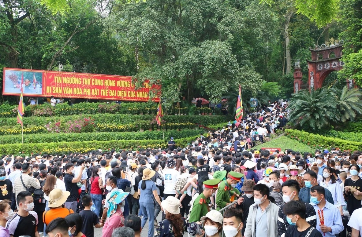 Den hung ok.jpg Den hung ok.jpg