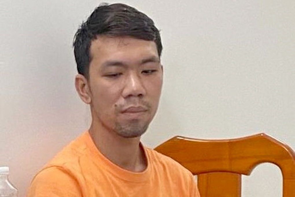 Lời khai nghi phạm giết người rồi chở thi thể đến cơ quan công an - 1 Lời khai nghi phạm giết người rồi chở thi thể đến cơ quan công an - 1