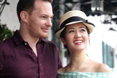 Diva Hồng Nhung sống khiêm tốn hơn sau khi làm mẹ