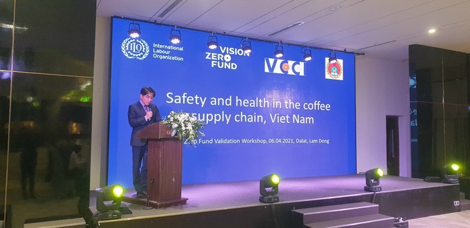 Đảm bảo an toàn, vệ sinh lao động trong chuỗi cà phê - Ảnh 1. Đảm bảo an toàn, vệ sinh lao động trong chuỗi cà phê - Ảnh 1.
