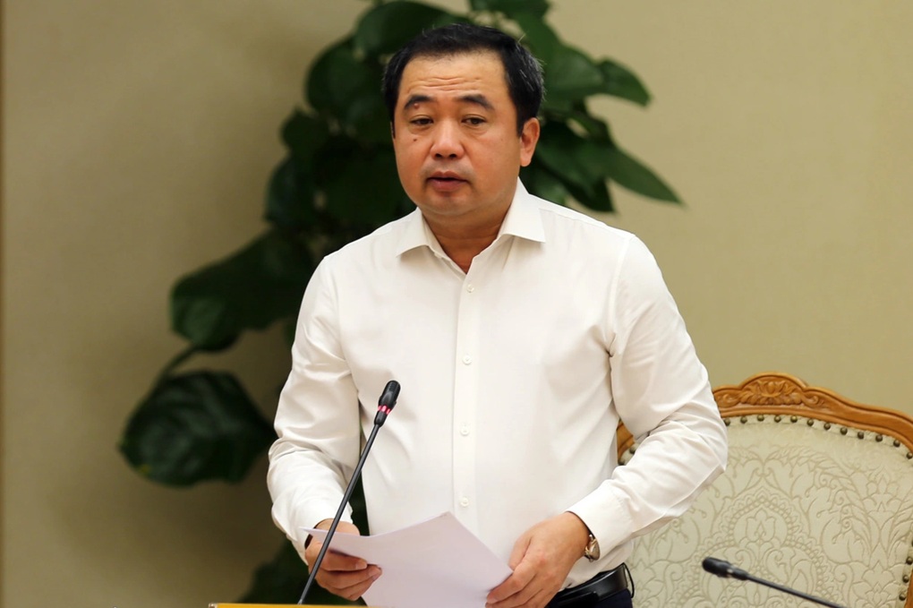 Phó Thủ tướng: “Bão số 13 hết sức bất thường” - 2 Phó Thủ tướng: “Bão số 13 hết sức bất thường” - 2