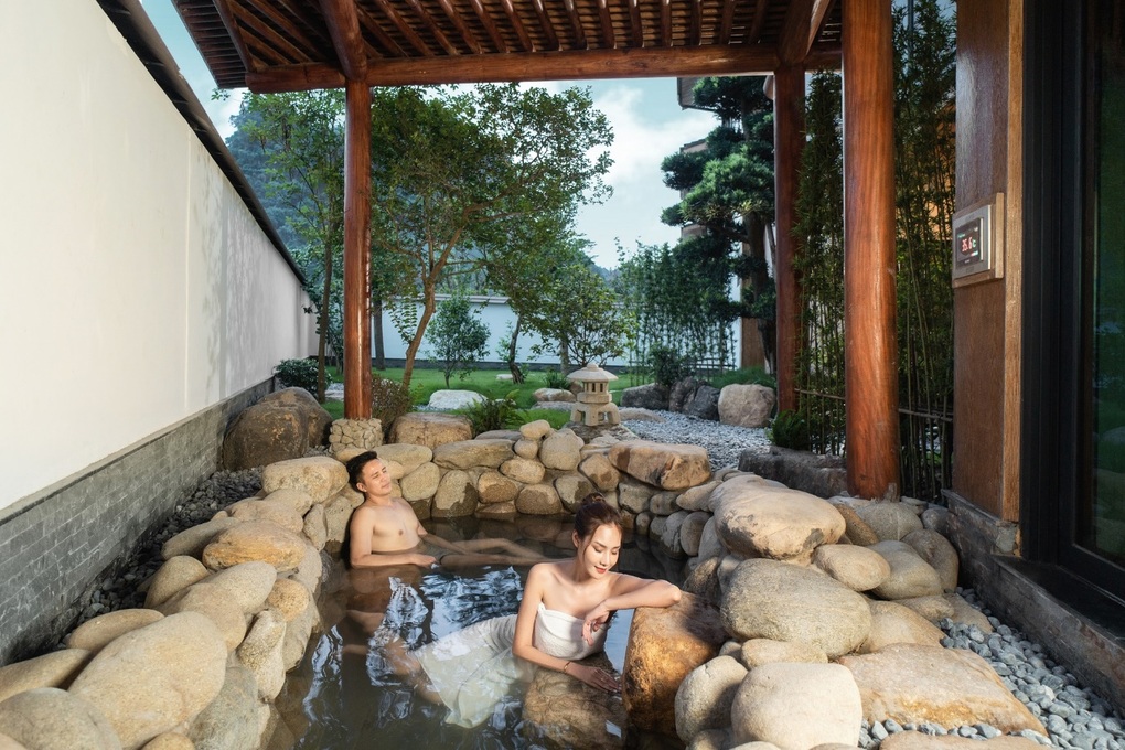Đòn bẩy đưa Quảng Ninh trở thành điểm nóng du lịch hè miền Bắc - 5 Đòn bẩy đưa Quảng Ninh trở thành điểm nóng du lịch hè miền Bắc - 5