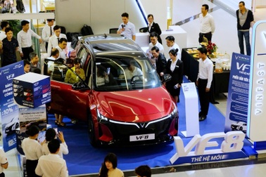 Xe điện hóa vượt doanh số xe thuần xăng dầu tại Việt Nam