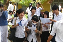 Luyện thi trắc nghiệm trên mạng: Học sinh cần cẩn trọng