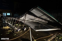 Bão Kajiki quét qua Nghệ An, đường phố tan hoang và xơ xác