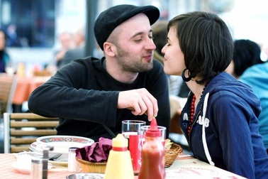 Thời điểm tốt nhất để bắt đầu quan hệ tình dục trong một mối quan hệ?