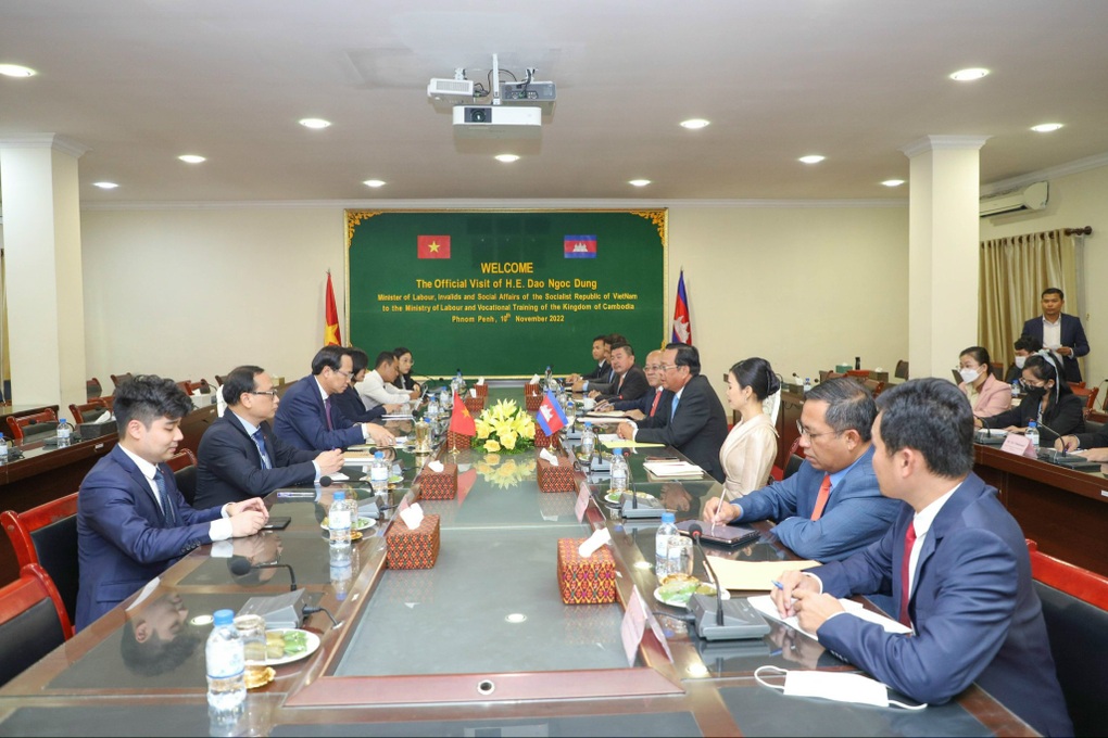 Triển khai nhanh thỏa thuận hợp tác giữa hai Bộ Lao động Việt Nam - Campuchia - 1 Triển khai nhanh thỏa thuận hợp tác giữa hai Bộ Lao động Việt Nam - Campuchia - 1
