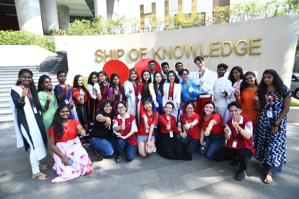 Nhiều sinh viên quốc tế chọn học tại HIU - 1 Nhiều sinh viên quốc tế chọn học tại HIU - 1