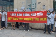 Vụ y bác sĩ "cầu cứu" vì nợ lương: Vì sao chưa thể giải quyết dứt điểm?