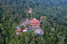 Thăm ngôi đền thiêng Bà Chúa Thượng Ngàn cách Hà Nội hơn 70km