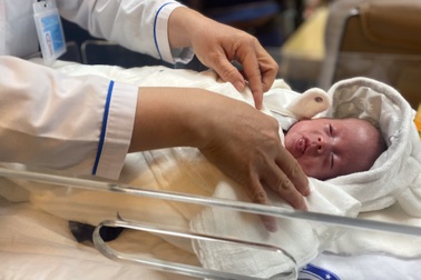 Dân số Việt Nam sắp cán mốc 100 triệu