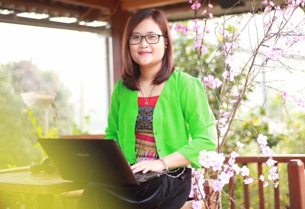 Cô giáo người Mường Hà Ánh Phượng trúng cử đại biểu Quốc hội khóa XV - 1 Cô giáo người Mường Hà Ánh Phượng trúng cử đại biểu Quốc hội khóa XV - 1