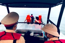 Tìm thấy thêm một thi thể, vẫn còn một nạn nhân mất tích ở biển Cửa Đại