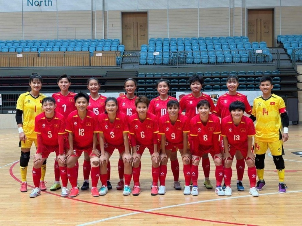 Futsal nữ Việt Nam thắng Trung Quốc, quyết giải cơn khát vàng SEA Games - 1