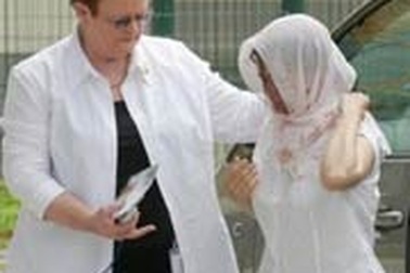 Sáng mai Nguyễn Tường Vân lên giá treo cổ