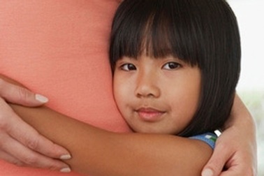 Thai phụ có thể chăm sóc trẻ bị sởi?