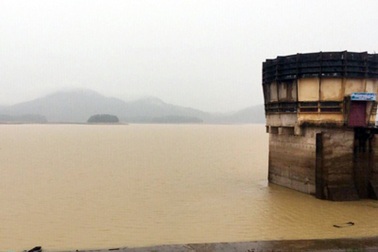 Đợt mưa vàng cứu đại thủy nông Kẻ Gỗ thoát cảnh "đói" nước