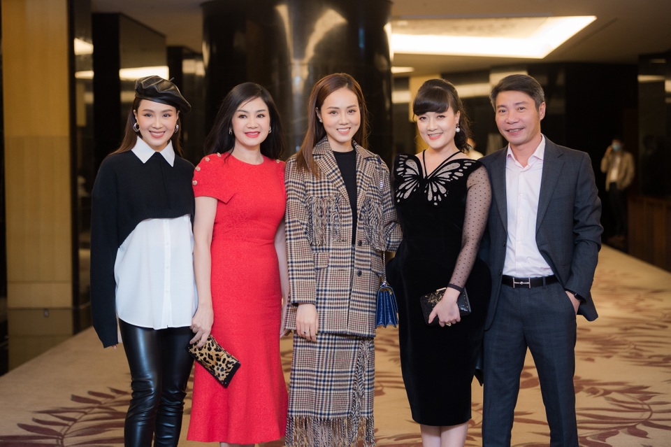 Hồng Đăng khẳng định không có cảnh nóng với Hồng Diễm trong phim mới - 3 Hồng Đăng khẳng định không có cảnh nóng với Hồng Diễm trong phim mới - 3