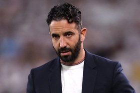 HLV Amorim mắc sai lầm chết người, Man Utd mất chức vô địch