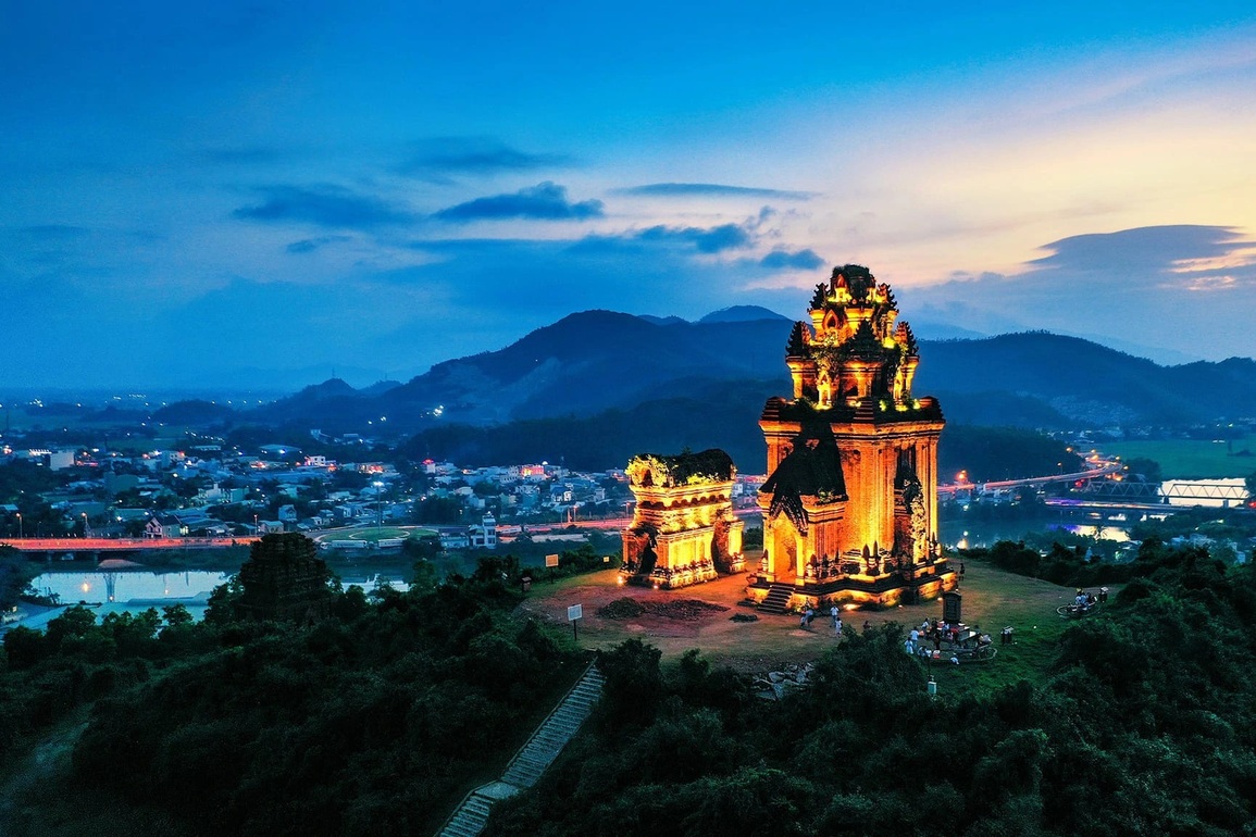 Quy Nhơn - Thiên đường biển hút khách dịp lễ 30/4 và 1/5 - 3 Quy Nhơn - Thiên đường biển hút khách dịp lễ 30/4 và 1/5 - 3