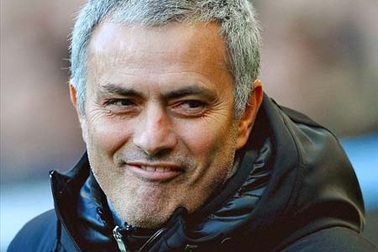 Mourinho chê Man City chỉ là kẻ... “ăn xổi ở thì”