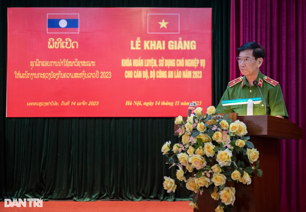 Bộ Tư lệnh CSCĐ đào tạo công an Lào sử dụng cảnh khuyển - 1 Bộ Tư lệnh CSCĐ đào tạo công an Lào sử dụng cảnh khuyển - 1