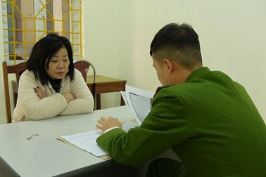 "Nữ quái" lừa hàng tỷ đồng tiền chạy việc vào ngành công an