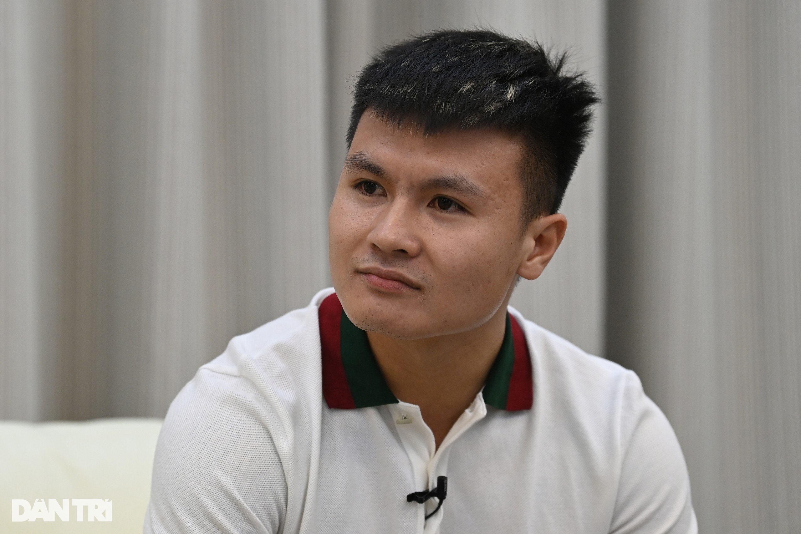 Quang Hải: Tôi tự mình vượt qua khó khăn, không muốn kể cho ai - 1 Quang Hải: Tôi tự mình vượt qua khó khăn, không muốn kể cho ai - 1