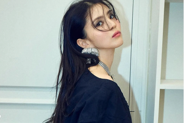 Bị cắt hợp đồng lớn và dư luận tẩy chay, Han So Hee nói gì?