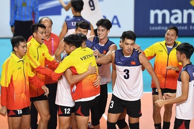 Hạ Trung Quốc, tuyển thủ bóng chuyền nam Việt Nam nói gì?