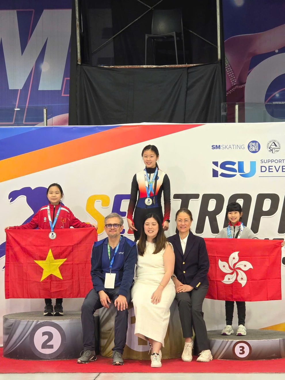 Nguyễn Hoàng Bảo Chi giành HCB giải trượt băng tốc độ Đông Nam Á - 1