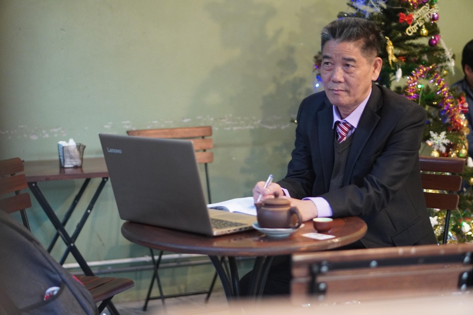 CEO Trương Văn Trắc đồng hành cùng lao động tìm việc làm tại TP.HCM - 5 CEO Trương Văn Trắc đồng hành cùng lao động tìm việc làm tại TP.HCM - 5
