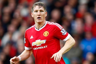 Ngôi sao Man City chỉ trích MU “bạc bẽo” với Schweinsteiger