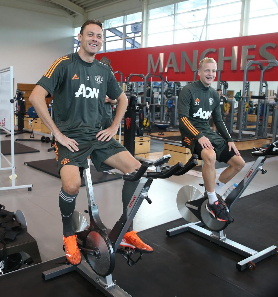 Man Utd tích cực luyện công chuẩn bị cho trận gặp Crystal Palace - 16 Man Utd tích cực luyện công chuẩn bị cho trận gặp Crystal Palace - 16