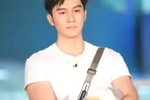 Lý Thần tháo bỏ nhẫn đính hôn, dứt khoát chia tay Phạm Băng Băng