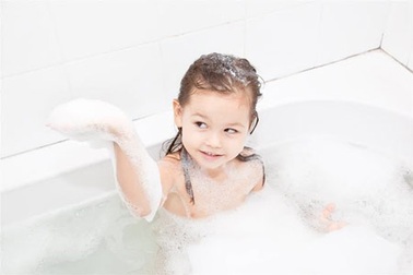 Hình thành thói quen vệ sinh thân thể cho trẻ lên 3