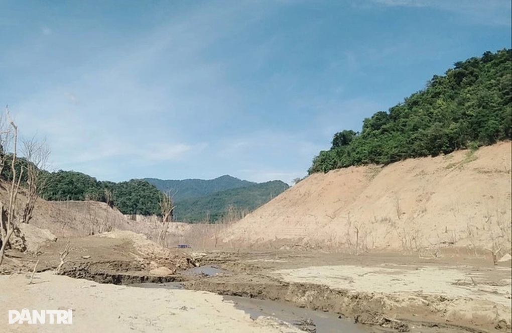 Nắng nóng 39-40 độ C còn cắt điện của dân, Bộ Công Thương nói gì? - 1 Nắng nóng 39-40 độ C còn cắt điện của dân, Bộ Công Thương nói gì? - 1