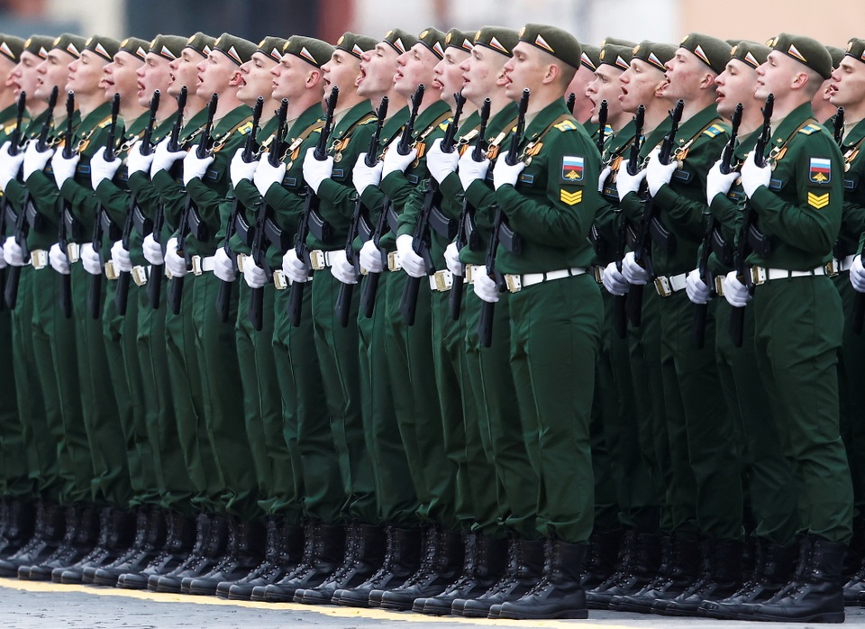 Dàn khí tài khủng của Nga trong lễ duyệt binh - 1 Dàn khí tài khủng của Nga trong lễ duyệt binh - 1