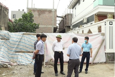 Vợ xây dãy nhà trái phép, chủ tịch phường ở Hải Phòng bị miễn nhiệm
