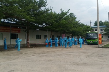 Đồng Nai: 4 người về từ Đà Nẵng biểu hiện ho sốt, rà soát 200 người