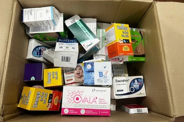 Công an Hà Nội thu giữ 100 tấn thực phẩm chức năng, thiết bị y tế giả