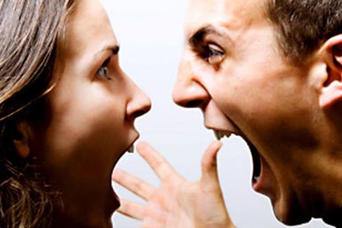 Dấu hiệu chàng hay ghen