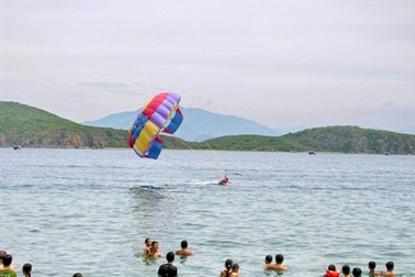 Vui hè vàng - Thêm ngàn quà tặng