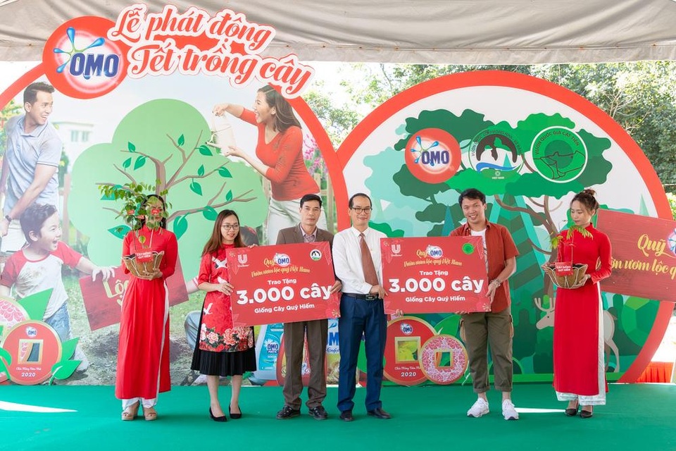 Jun Phạm đồng hành cùng “Quỹ OMO Vườn ươm lộc quý” đầu tiên tại Việt Nam - 2 Jun Phạm đồng hành cùng “Quỹ OMO Vườn ươm lộc quý” đầu tiên tại Việt Nam - 2