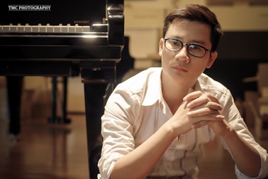 Niềm đau chôn dấu của Hoàng Bách