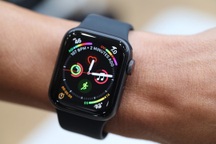 Apple Watch cứu sống người đàn ông bị nước lũ cuốn